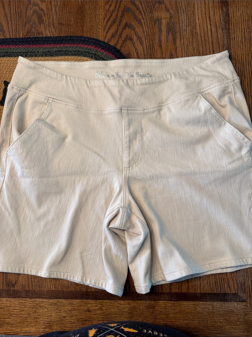 Belle by Kim Gravel Pull-On Shorts in Light Cream
